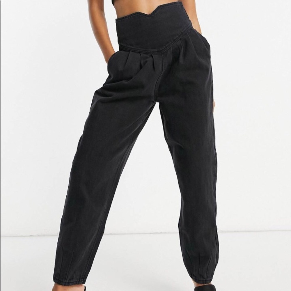 Misguided High Waisted Balloon Jeans
